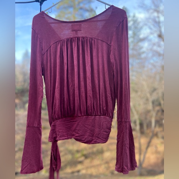 Anthropologie Deletta Bell-sleeve Faux-wrap Top - Picture 3 of 3